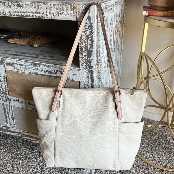 Michael Kors Off-White Leather Double Handles Pockets Tote Shoulder Bag - Picture 2 of 16